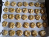 色香味俱全的红糖燕麦饼干做法图解7)