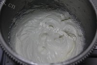 自制彩虹慕斯做法图解14)