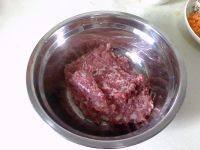 自己做的煎肉饼做法图解1)