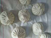美味的韭菜猪肉包子做法图解7)