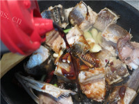 家常红烧海鳗鱼做法图解9)