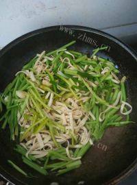 家常菜芹菜炒豆皮