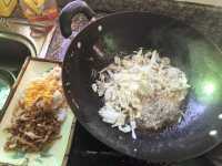 香喷喷的炒面做法图解3)