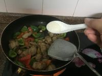 家常菜双椒炒肉