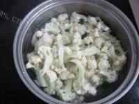 易做的干锅菜花做法图解3)