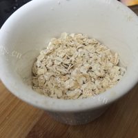 自制紫薯燕麦饼做法图解3)