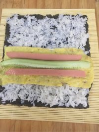 回味无穷的寿司做法图解5)