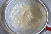 自制香蕉煎饼做法图解4)