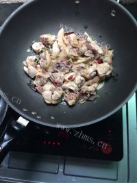 家常菜土豆炖鸡肉做法图解4)