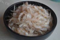 家常菜青椒炒河虾做法图解1)