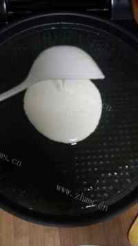 珍馐美味的鸡蛋煎饼做法图解2)