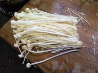 特下饭的金针菇炒肉做法图解1)