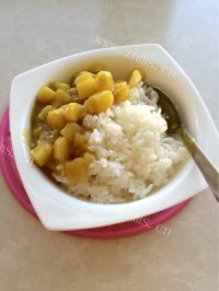 美味的咖喱土豆饭