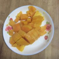 色香味俱全的炸红薯丸子做法图解2)