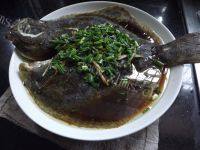 美味的清蒸多宝鱼