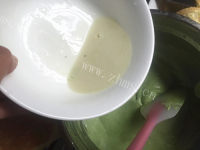 自制抹茶慕斯蛋糕做法图解5)