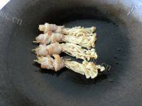 美味的五花肉卷金针菇的做法图解六
