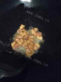 家常菜莲藕炒肉片做法图解4)