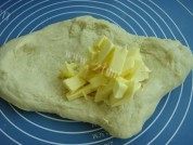 迷你肠仔包做法图解1)