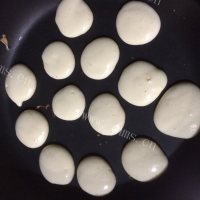 好吃的奶香小松饼做法图解10)