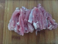 美味的豆角肉丝焖面做法图解2)