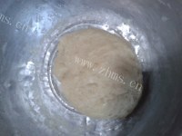 脆脆的香酥芝麻饼做法图解4)