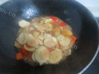 家常菜杏鲍菇炒五花肉