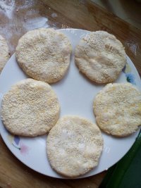 诱人的南瓜饼做法图解7)