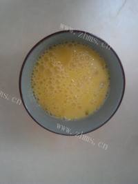 好吃的鸡蛋蒸虾酱做法图解2)