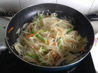 家常菜青椒土豆丝