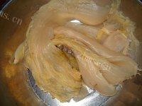 味道不错的酸菜白肉做法图解1)