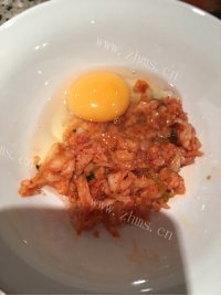 自制韩式泡菜饼做法图解3)