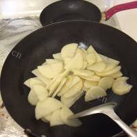 五味俱全的干锅土豆片的做法图解七