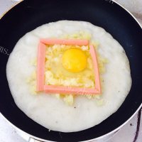 美味火腿烘蛋松饼做法图解9)