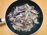 家常菜茄子炒肉片