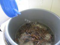 最爱的茶树菇排骨汤做法图解9)