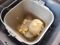 自制苹果面包做法图解2)