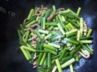 家有大厨之蒜苔炒肉丝