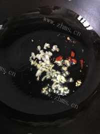 美味的爆炒花蛤做法图解2)
