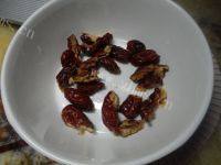 简易的花生红枣豆浆做法图解3)