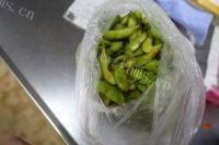 爱上盐水毛豆做法图解1)