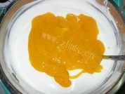 自制芒果酸奶冰激凌做法图解8)