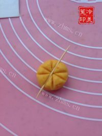 自制南瓜饼干做法图解19)