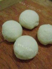 香葱火腿面包做法图解1)