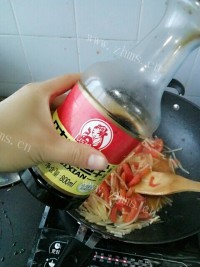 家常菜西红柿炒土豆做法图解7)