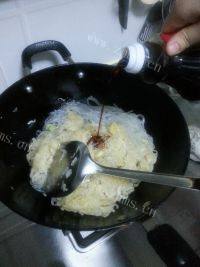 美味的酸菜粉做法图解6)