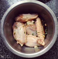 美味营养的可乐鸡翅做法图解3)