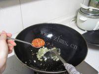 自制麻辣豆腐做法图解9)