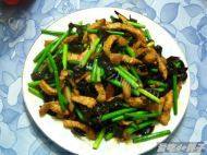 家常菜蒜薹木耳炒肉丝