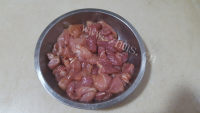美味的发豆瘦肉粽做法图解4)